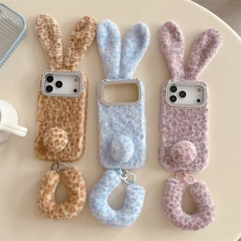 Apple Iphone 15 Pro Max - Custodia Morbida in Peluche con Orecchie