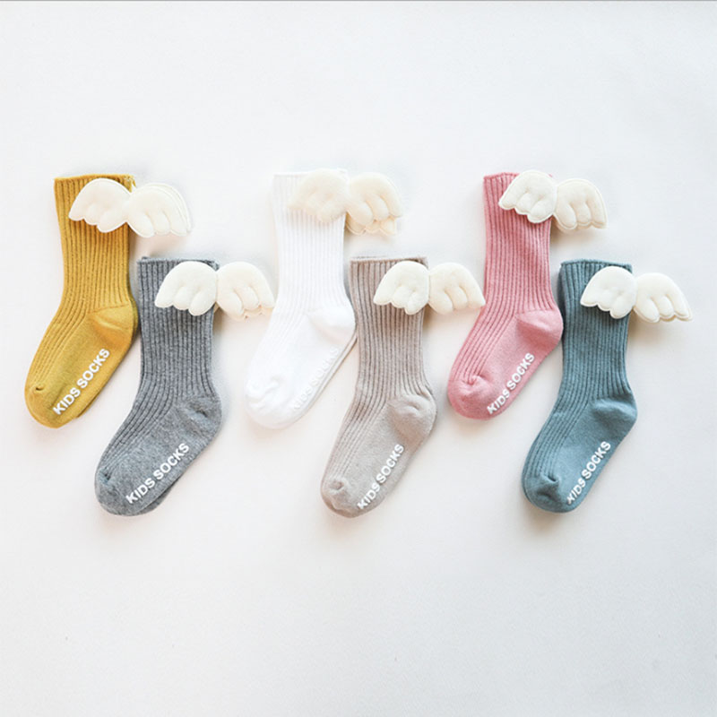 Nuovi calzini alti al ginocchi - Baby Sock Oximeter recensione e prezzo